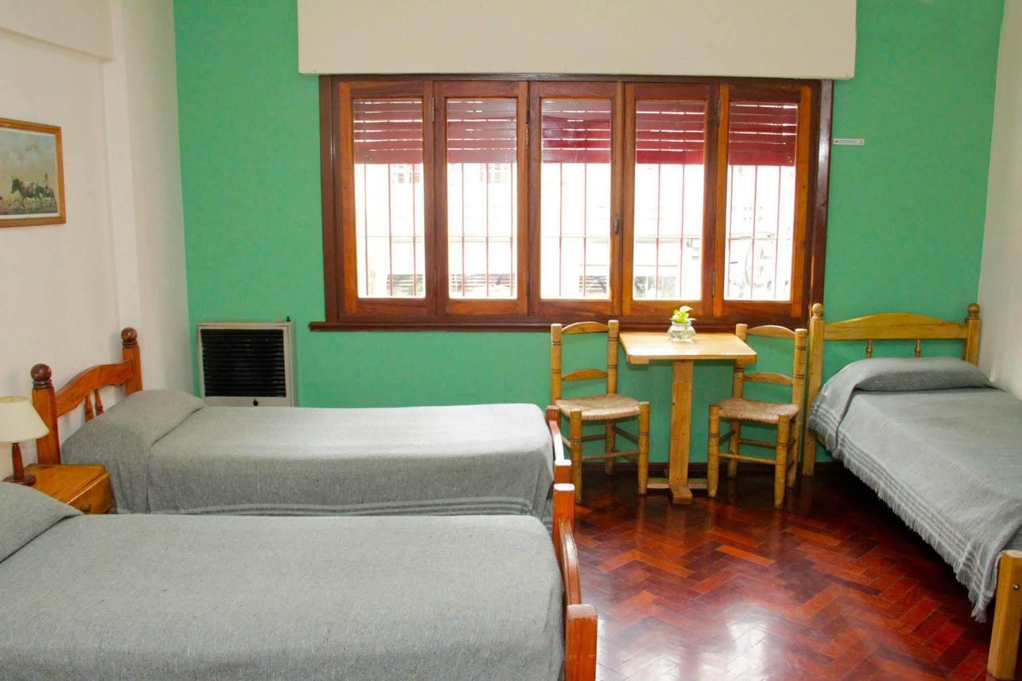 Hostal Confluencia Mendoza Exterior photo